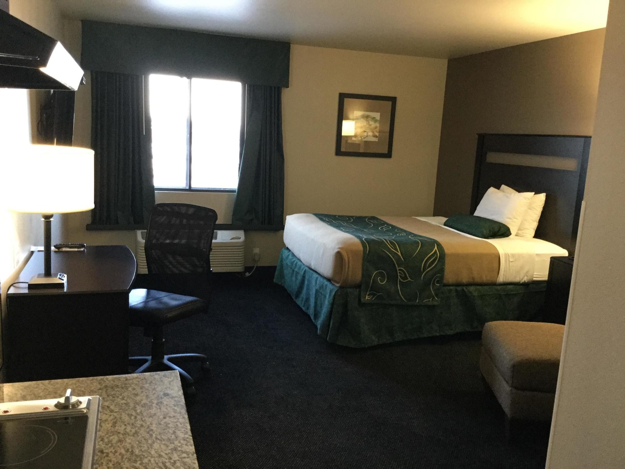 Baymont By Wyndham Glendive Hotel Exterior photo